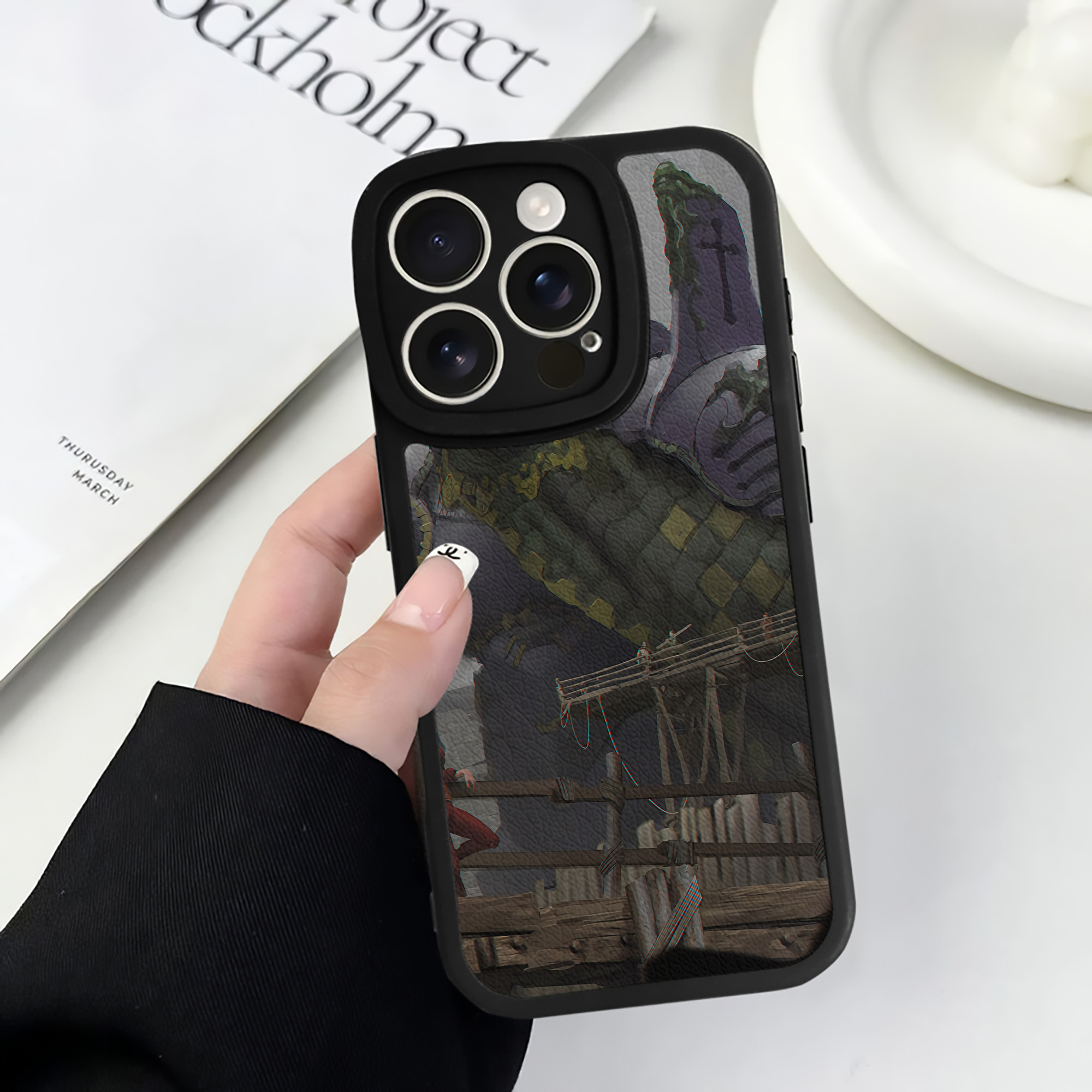 （画像用） EVA 新世紀エヴァンゲリオン 【iPhone 16シリーズ対応】シリコンスマホケース（レザー調） 材質：シリコン